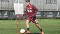 Jorge Carrascal está disponible para jugar en River.