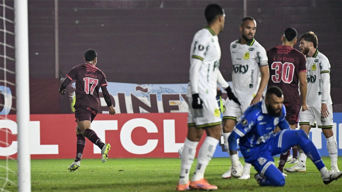 El festejo del gol granate ante los brasile&ntilde;os.