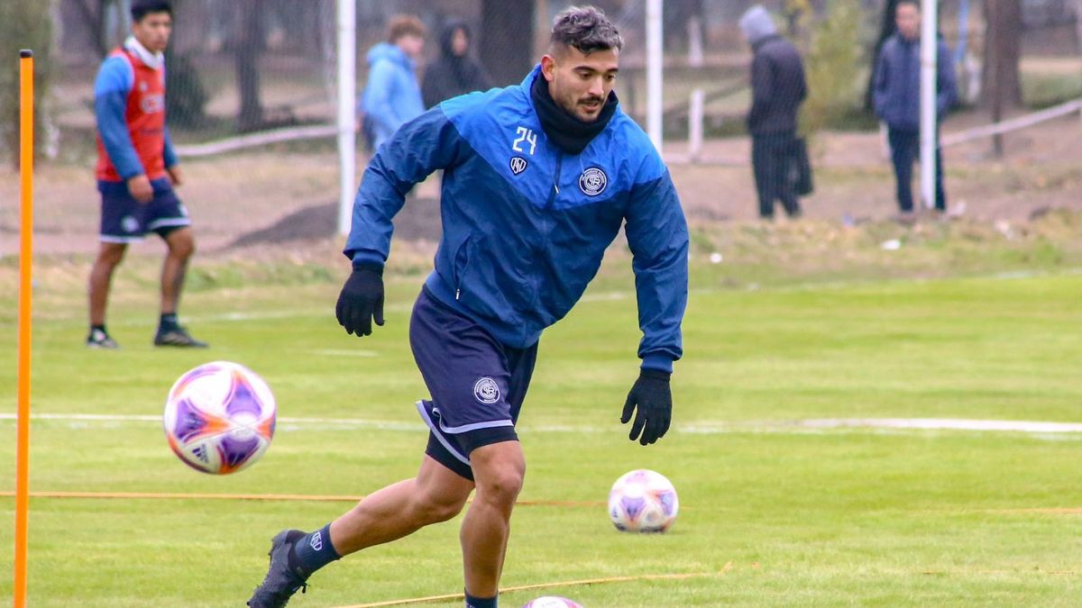 Victorio Ramis es una de las figuras de Independiente Rivadavia.