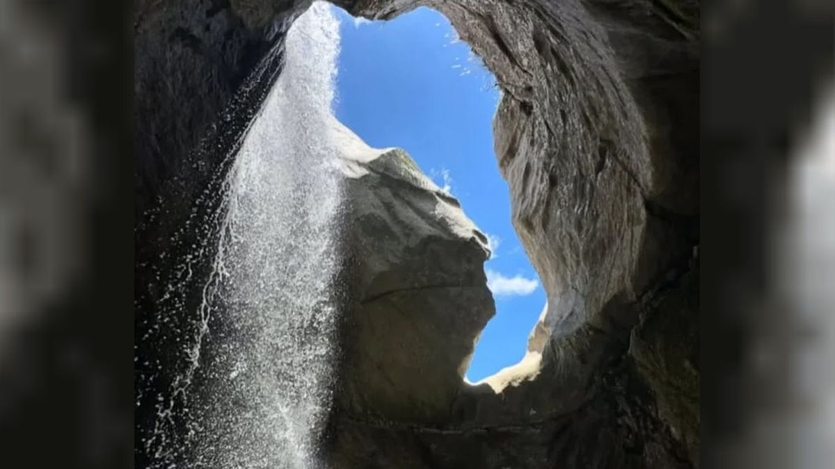 Vacaciones de verano: la mágica cascada oculta entre las sierras cordobesas