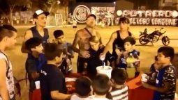 Festejo familiar y leproso del Lobo Cordone en un potrero de Villa Hipódromo