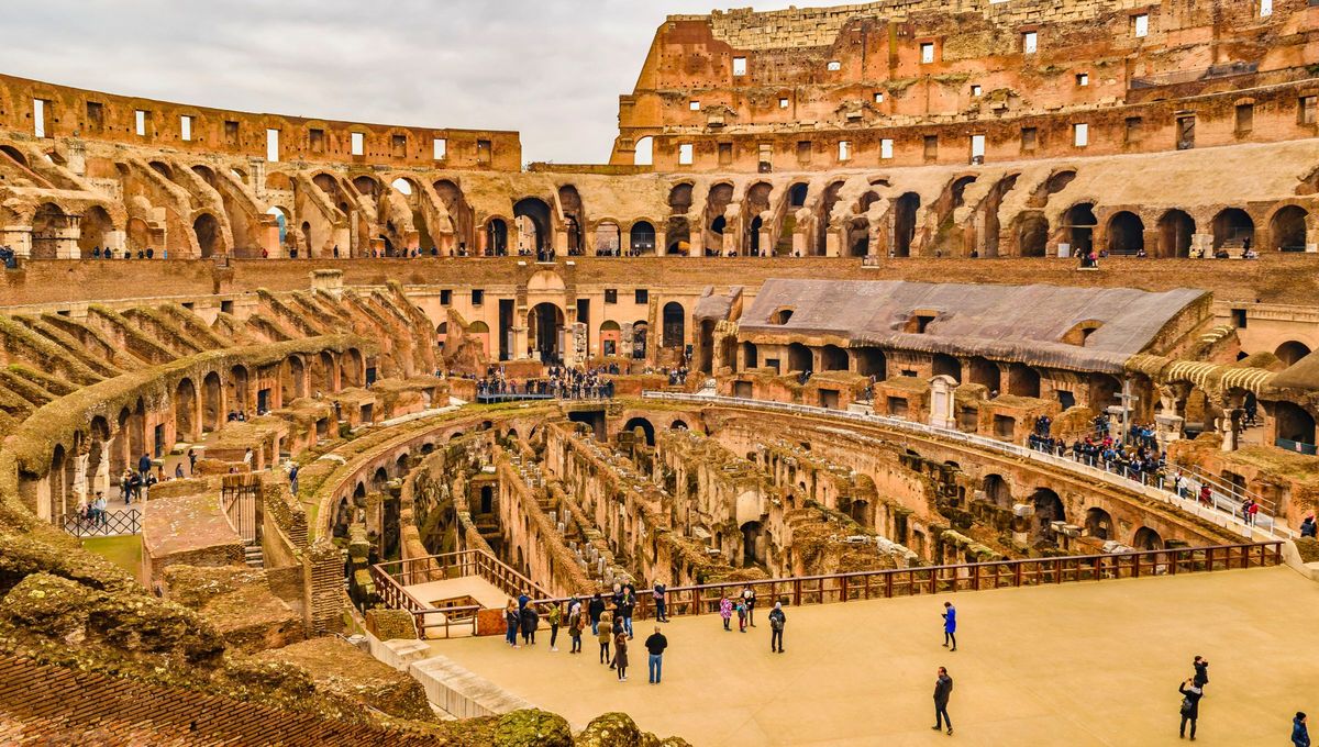 Cuando piensas en los antiguos romanos, quizás te imagines togas, gladiadores y un complejo sistema de gobierno. Sin embargo, hay un aspecto de la sociedad romana que puede intrigarte Cuando piensas en los antiguos romanos, quizás te imagines togas, gladiadores y un complejo sistema de gobierno. Sin embargo, hay un aspecto de la sociedad romana que puede intrigarte