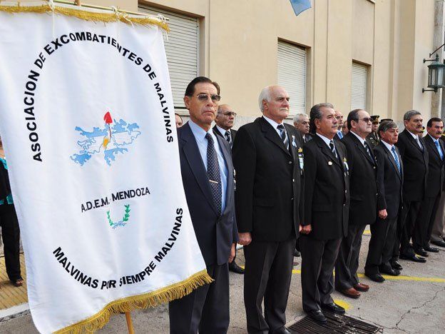 El Gobierno reivindicó a 300 ex combatientes de Malvinas y mandó un proyecto para subirles la pensión