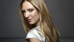 Anna Torv es una de las protagonistas de esta serie de Netflix