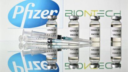 Tras las diferencias, el Gobierno retomó las negociaciones con el laboratorio Pfizer para avanzar en la compra de vacunas contra el coronavirus.