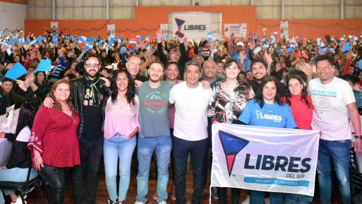 Libres del Sur Mendoza llamó a votar por Sergio Massa.