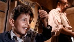 En medio del auge de las remakes y los spin-off, Cinema Paradiso” se convertirá en una serie.