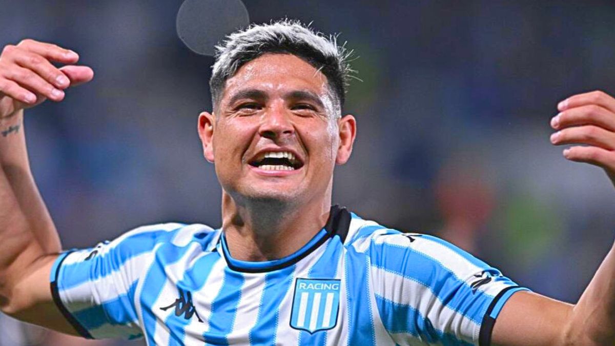 Salas está cerca de River.