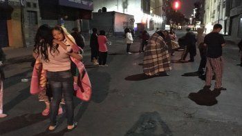 Sismo de media intensidad en México asusta a habitantes pero sin dejar daños