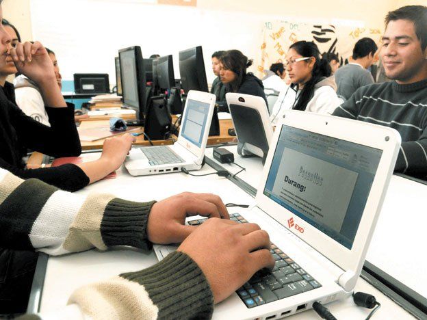Más del 90% de los docentes de secundaria tienen un buen manejo de los recursos digitales