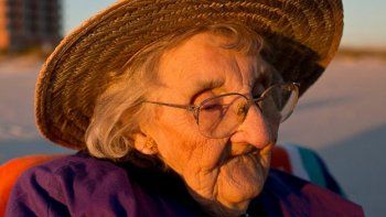 Nunca es tarde: a los 100 años vio el mar por primera vez