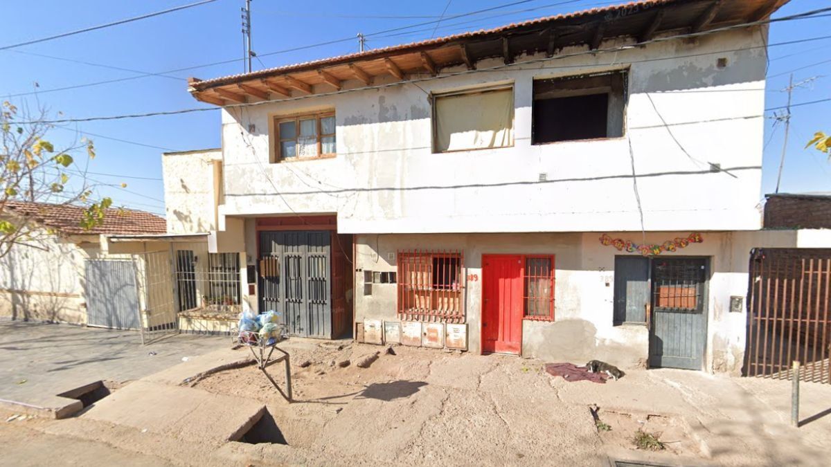 En esa propiedad de Maipú hay 5 departamentos usurpados.