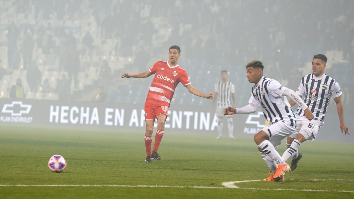 Talleres cayó por duplicado ante Argentino de Merlo