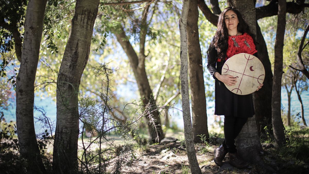 La cantora mapuche Anahi Mariluan realiza su primer concierto vía Streaming