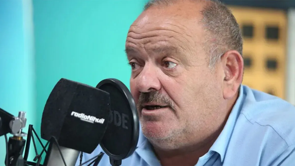 Carlos Suraci, titular de la Liga Mendocina, cuando habló en radio Nihuil de la denuncia en su contra.