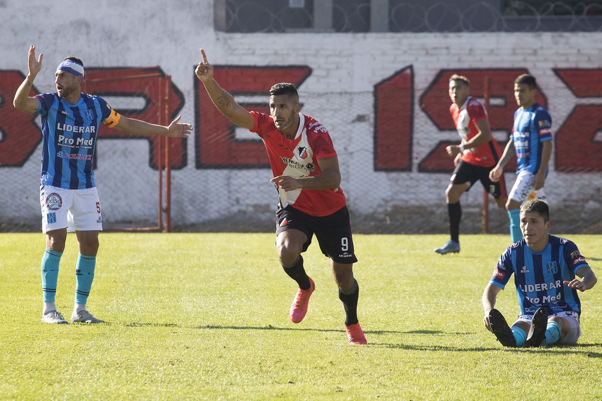 Damián De Hoyos fue una de las figuras del Deportivo Maipú.