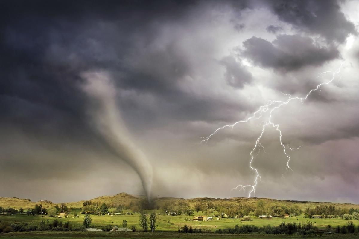 Tomá las medidas necesarias para cuidarte del tornado