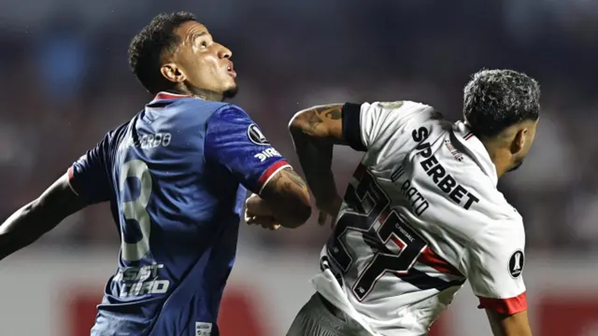 Juan Izquierdo está con un cuadro neurológico crítico. Juan Izquierdo está con un cuadro neurológico crítico.