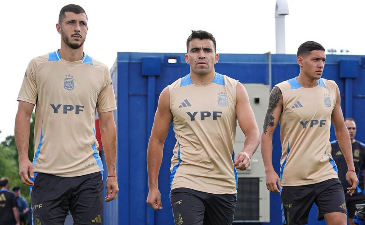 Acuña es uno de los que saldría del equipo de la Selección argentina ante Chile por la Copa América. Acuña es uno de los que saldría del equipo de la Selección argentina ante Chile por la Copa América.