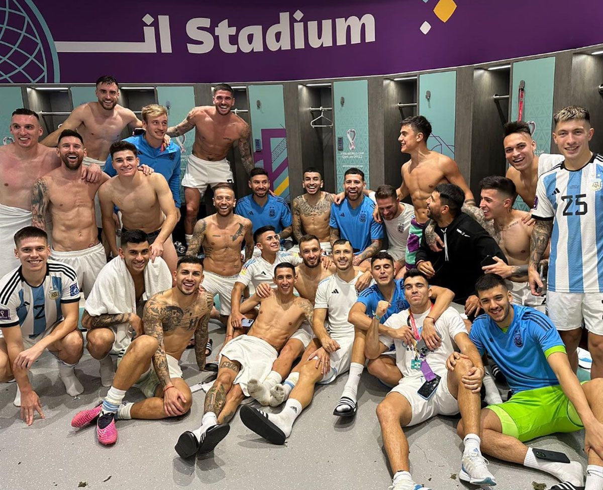 La Selección argentina salió del estadio Lusail pasadas las 2.30 de la mañana con el pase a la final del Mundial Qatar 2022