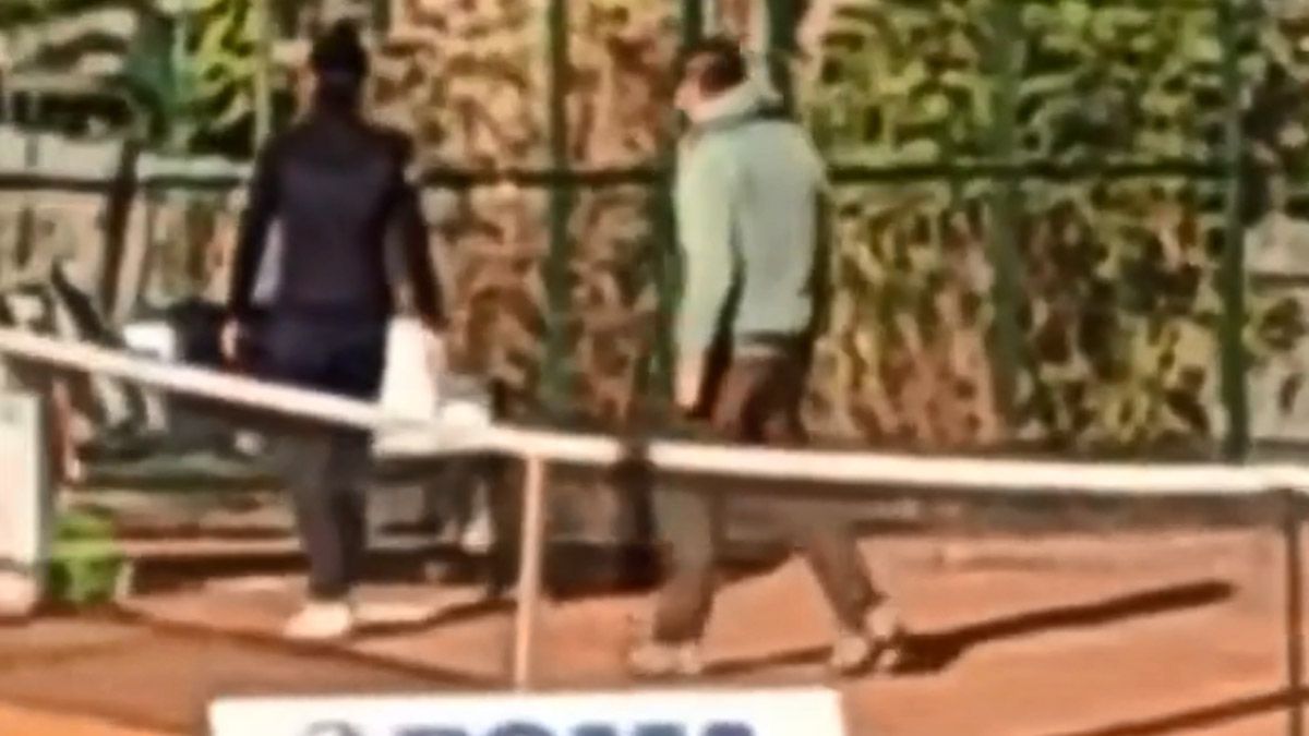 El padre de una tenista conmocionó a todo el mundo con su accionar, con una fuerza golpiza a su hija tenista.