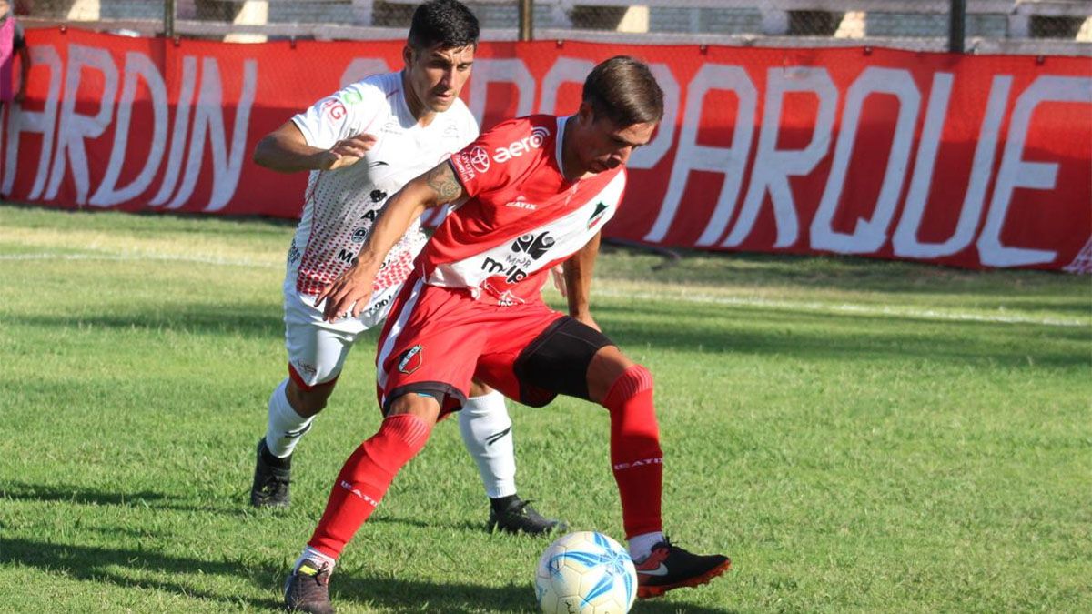 El Chimi Navarro fue el gran responsable en la apertura del marcador para Maipú.