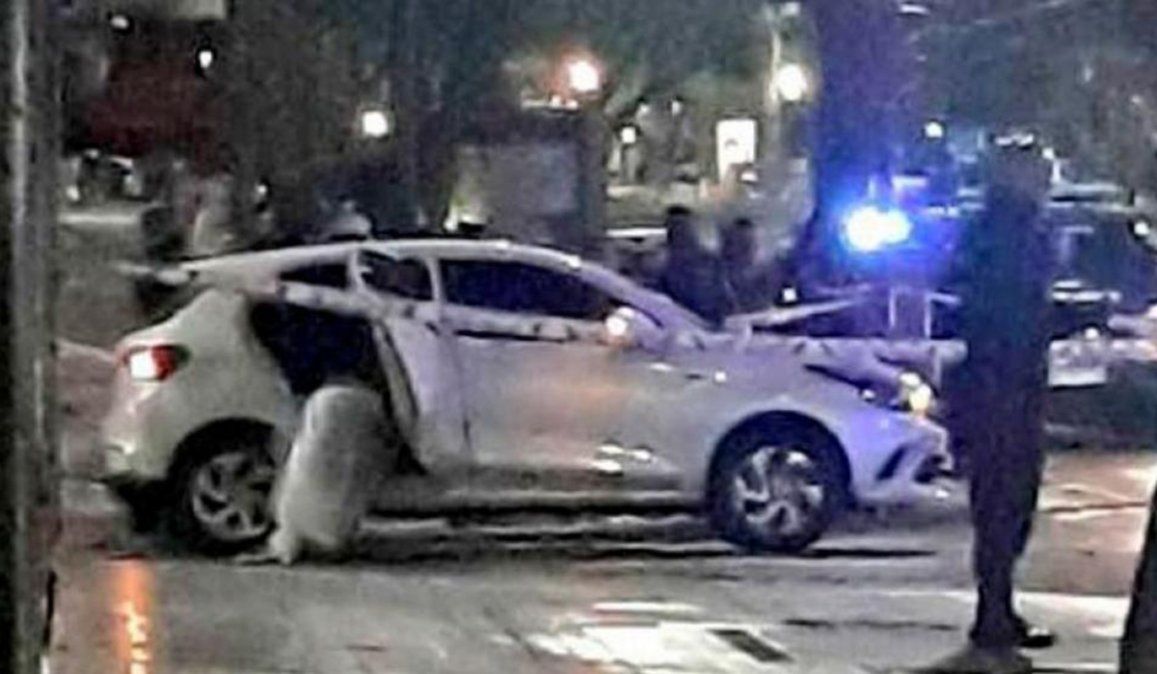 El auto en el que se viajaba Blas Correas y recibió el disparo que se llevó su vida.&nbsp;