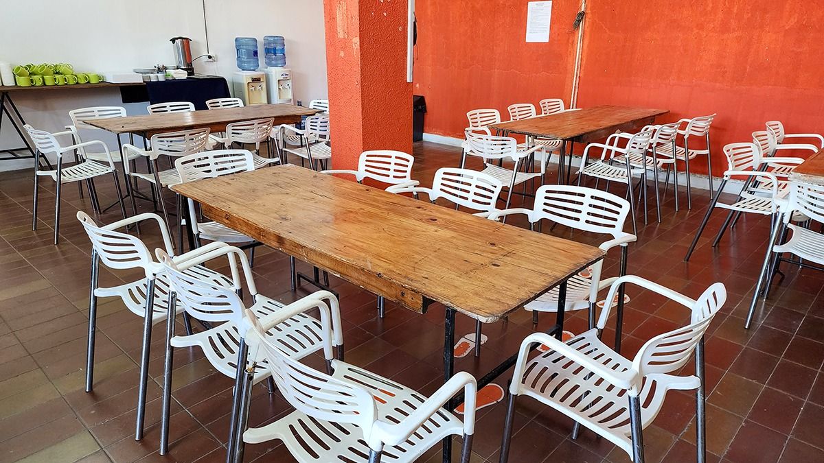 Las 30 personas, junto a los trabajadores y voluntarios que estarán en el Las 30 personas, junto a los trabajadores y voluntarios que estarán en el