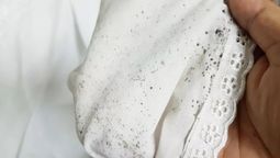 Dile adiós a las manchas de moho de la ropa con estos trucos