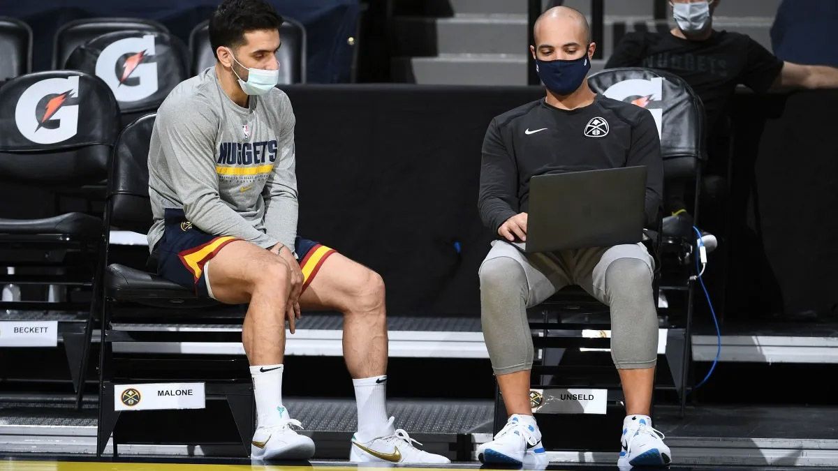 Facundo Campazzo están cansado de no sumar minutos en Denver Nuggets.
