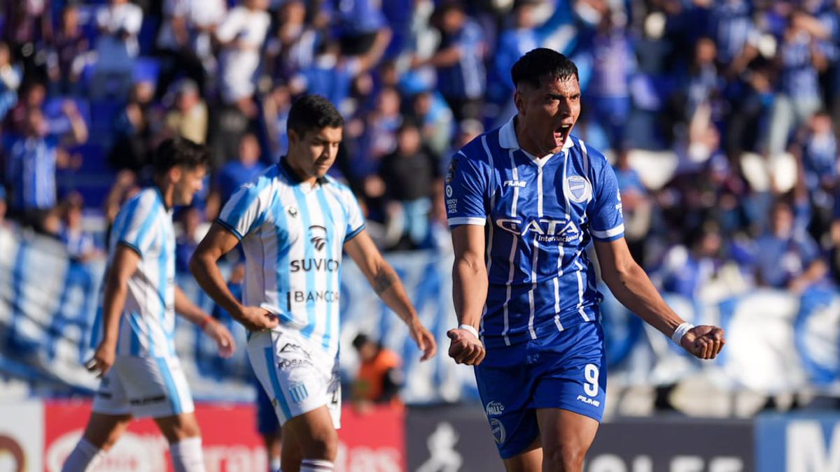 Martín Pino estará en la delantera de Godoy Cruz frente a All Boys en el Feliciano Gambarte.