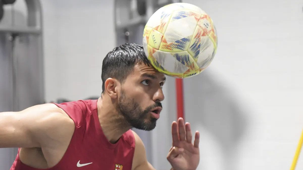 Koeman, sin vueltas al opinar de la situación del Kun Agüero