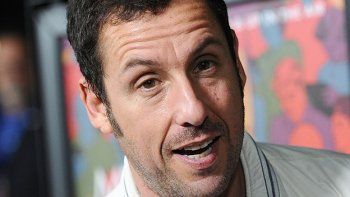 Sandler dice que no quiso ofender a los nativos americanos