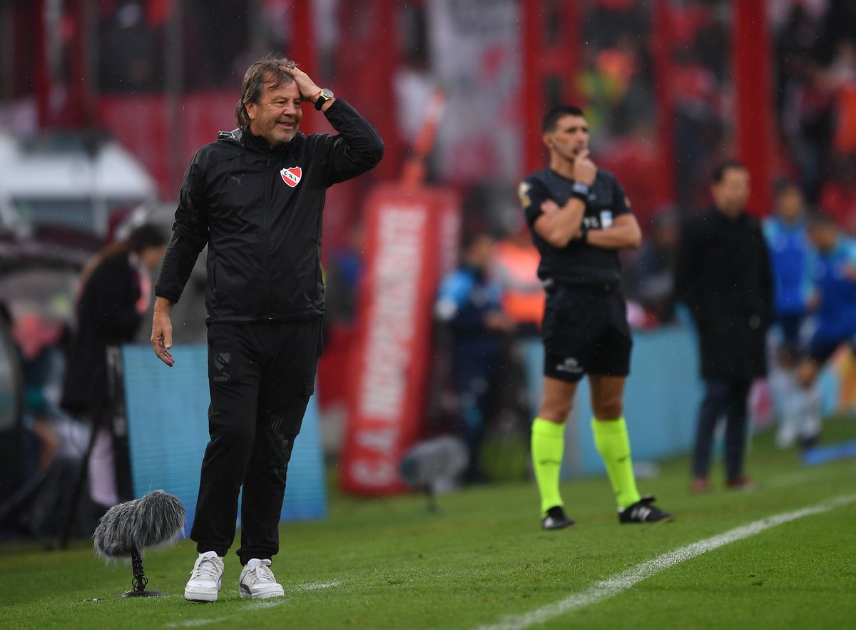 El Ruso Zielinski debutó sumando un punto en Independiente