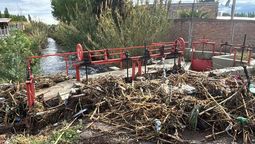 Irrigación defendió el cierre de la compuerta&nbsp;ante la creciente que afectó al barrio Viñas del Carril.