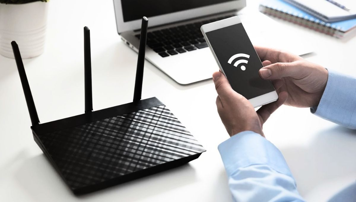 El router del wifi tiene un botón oculto que nunca debes presionar