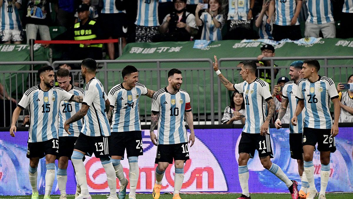 La Selección argentina, sin Messi, se medirá el próximo lunes ante Indonesia.