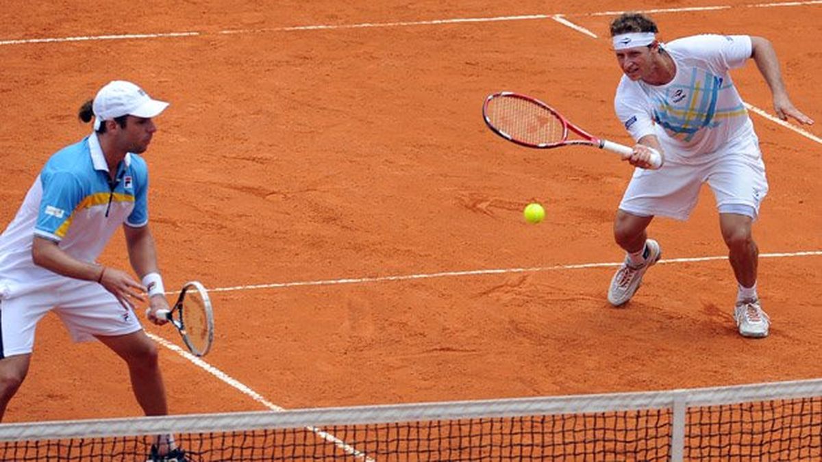 Argentina ganó el dobles y clasificó a cuartos de final de la Copa Davis