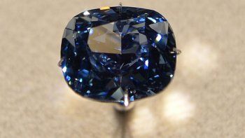 Subastarán un diamante que vale más de 35 millones de dólares