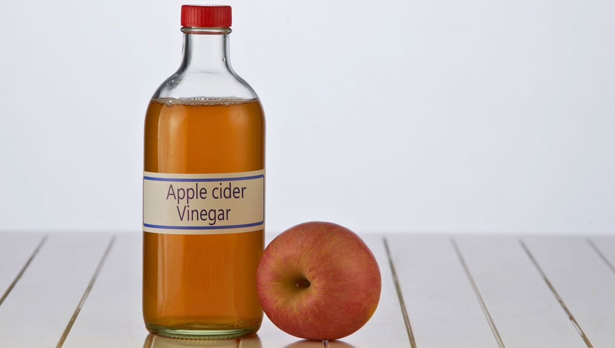 El vinagre de manzana puede ser beneficioso para la salud siempre y cuando sea recomendaba por un médico El vinagre de manzana puede ser beneficioso para la salud siempre y cuando sea recomendaba por un médico