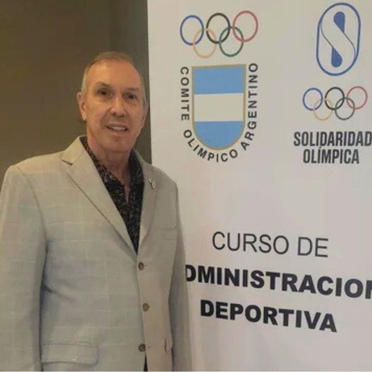 El programa de la diplomatura está dirigido por Carlos Alberto Marino. El programa de la diplomatura está dirigido por Carlos Alberto Marino.