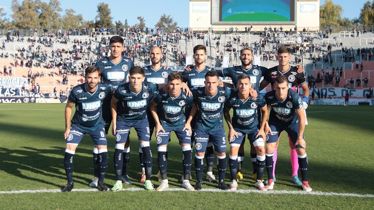 Independiente Rivadavia se presentará ante Santamarina