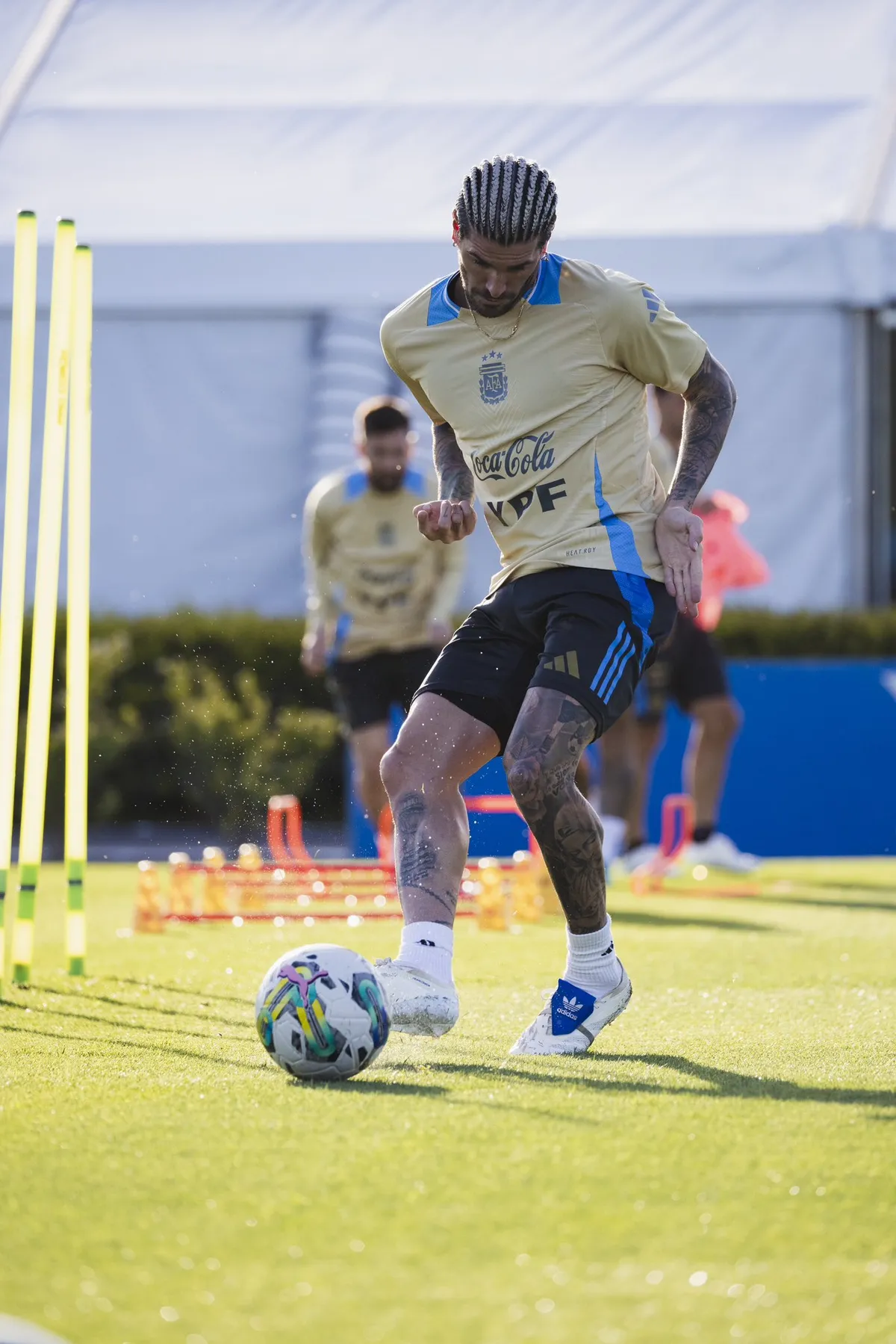 Rodrigo De Paul será titular este jueves en la Selección argentina.