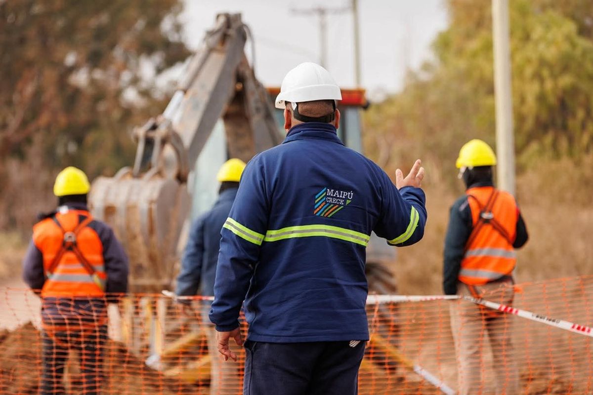 La cantidad total de conexiones nuevas realizadas superará las 6.000 y beneficiará no solo a Maipú. La cantidad total de conexiones nuevas realizadas superará las 6.000 y beneficiará no solo a Maipú.
