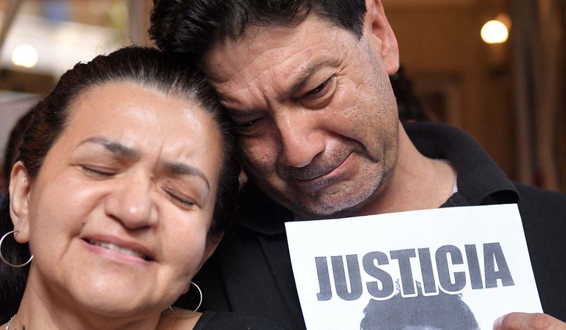 Los padres y amigos de Fernando Báez Sosa realizan colecta solidaria