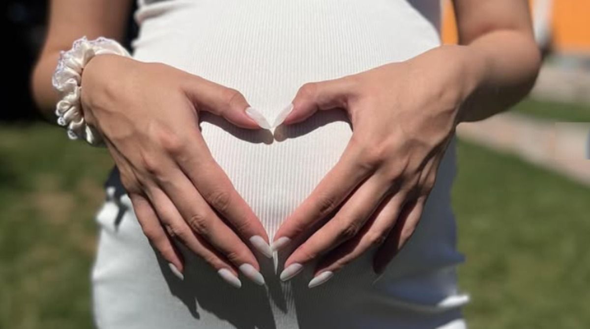 La primera bebé del año llegó justo a medianoche y se llama Juana Delfina