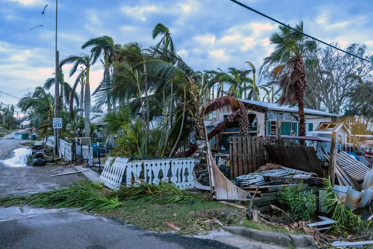Vista de daños causados por el paso del huracán Milton por Bradenton en Florida, el 10 de octubre de 2024. Crédito: EFE/Cristóbal Herrera. Vista de daños causados por el paso del huracán Milton por Bradenton en Florida, el 10 de octubre de 2024. Crédito: EFE/Cristóbal Herrera.