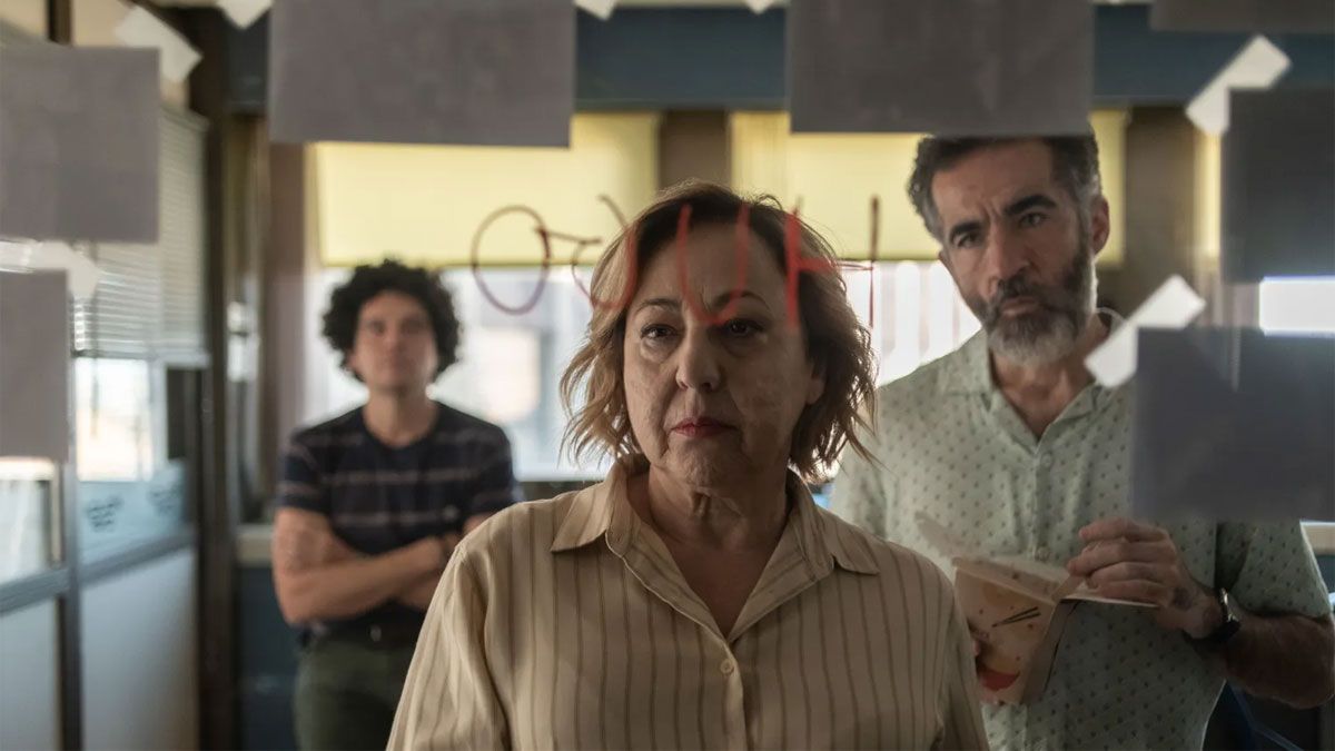 La viuda negra es una película española protagonizada por Carmen Machi, Ivana Baquero y Tristán Ulloa. La viuda negra es una película española protagonizada por Carmen Machi, Ivana Baquero y Tristán Ulloa.