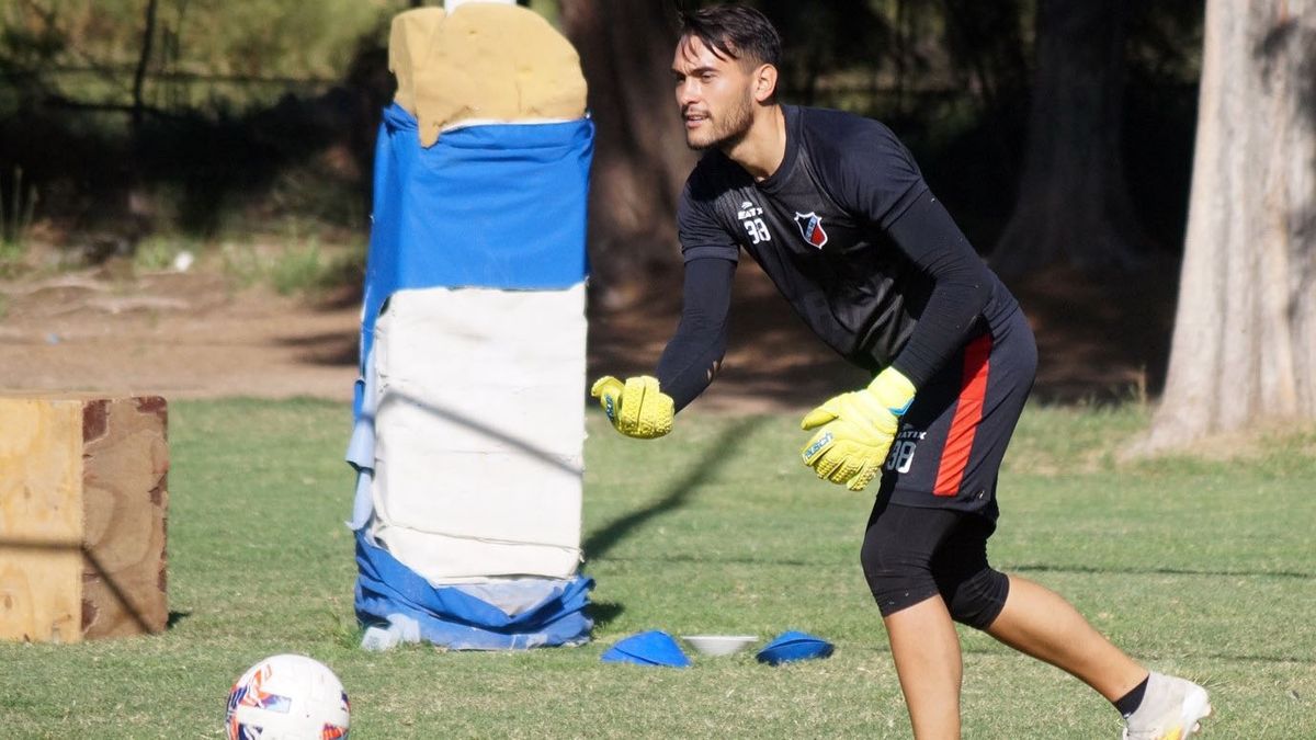 El ex Lanús llegó en la parte final de la pretemporada y fue titular ante la Lepra.
