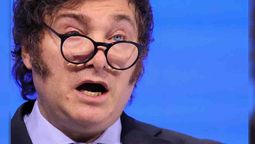 Javier Milei se mostró muy molesto por el aumento de los senadores.